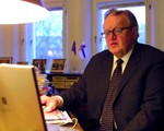 Martti Ahtisaari, Personal Envoy of the Chairman-in-Office of the OSCE in Central Asia.