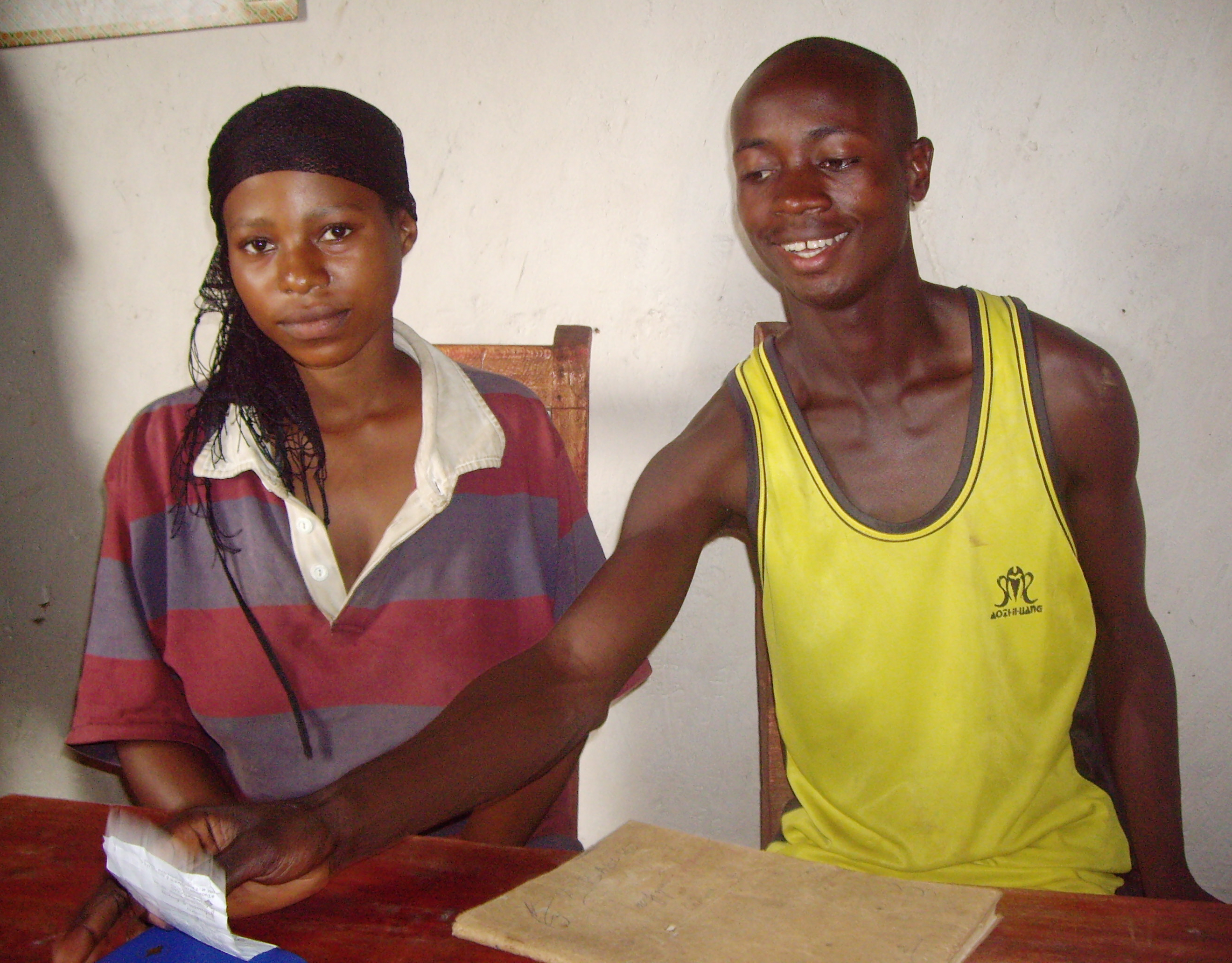 Elias Bizimana, 25, and his 19-year-old wife Beatrice Uwimana have 10 years’ fighting experience between them, Burundi, 4 June 2007. They were combatants for the then rebel Conseil national pour la défense de la démocratie-Forces pour la défense de l