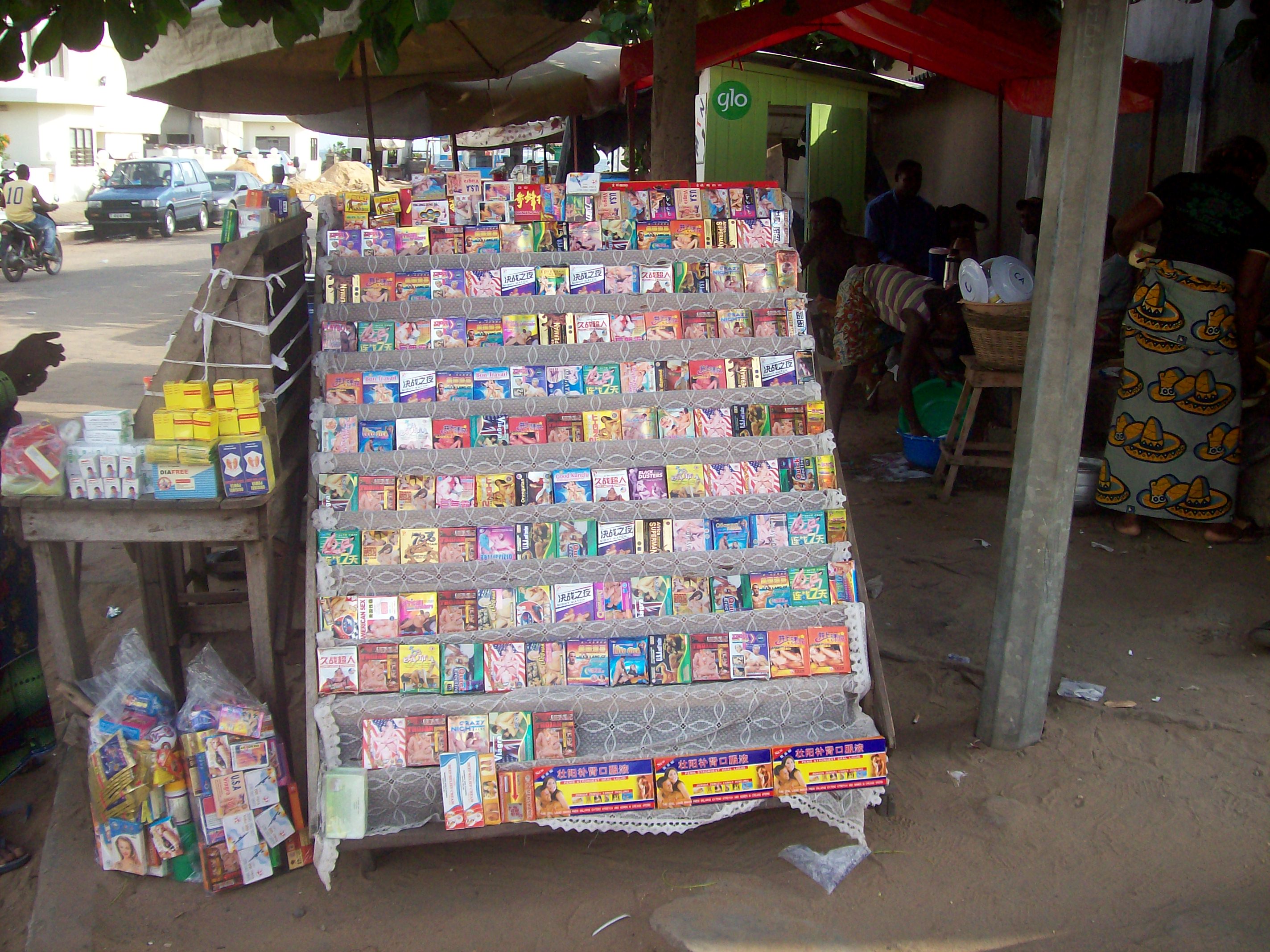 Street stall selling unregulated and counterfeit medicine, Cotonou.