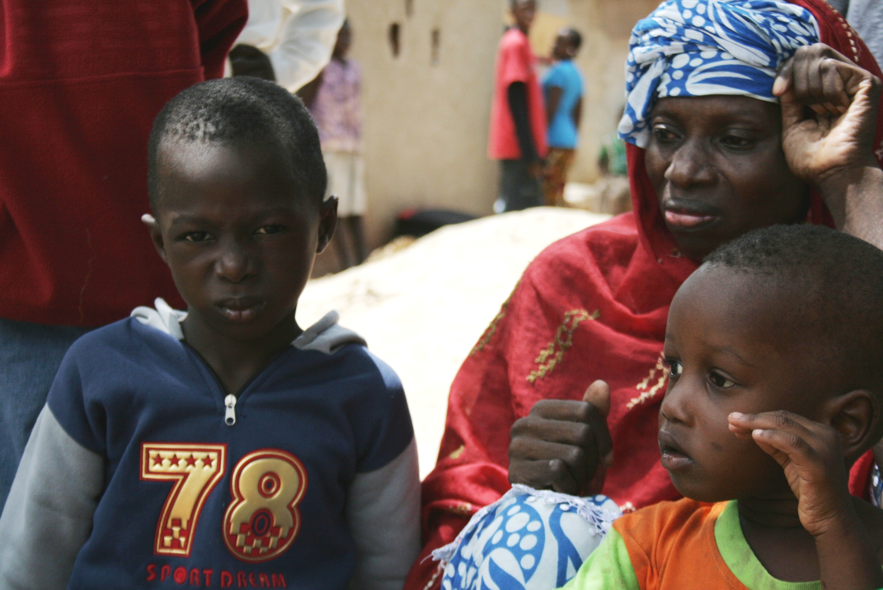 A woman and her children among hundreds who on 4 September 2009 fled the neighbourhood of Diabir just outside Casamance's main city of Ziguinchor, after clashes between the army and separatist rebels