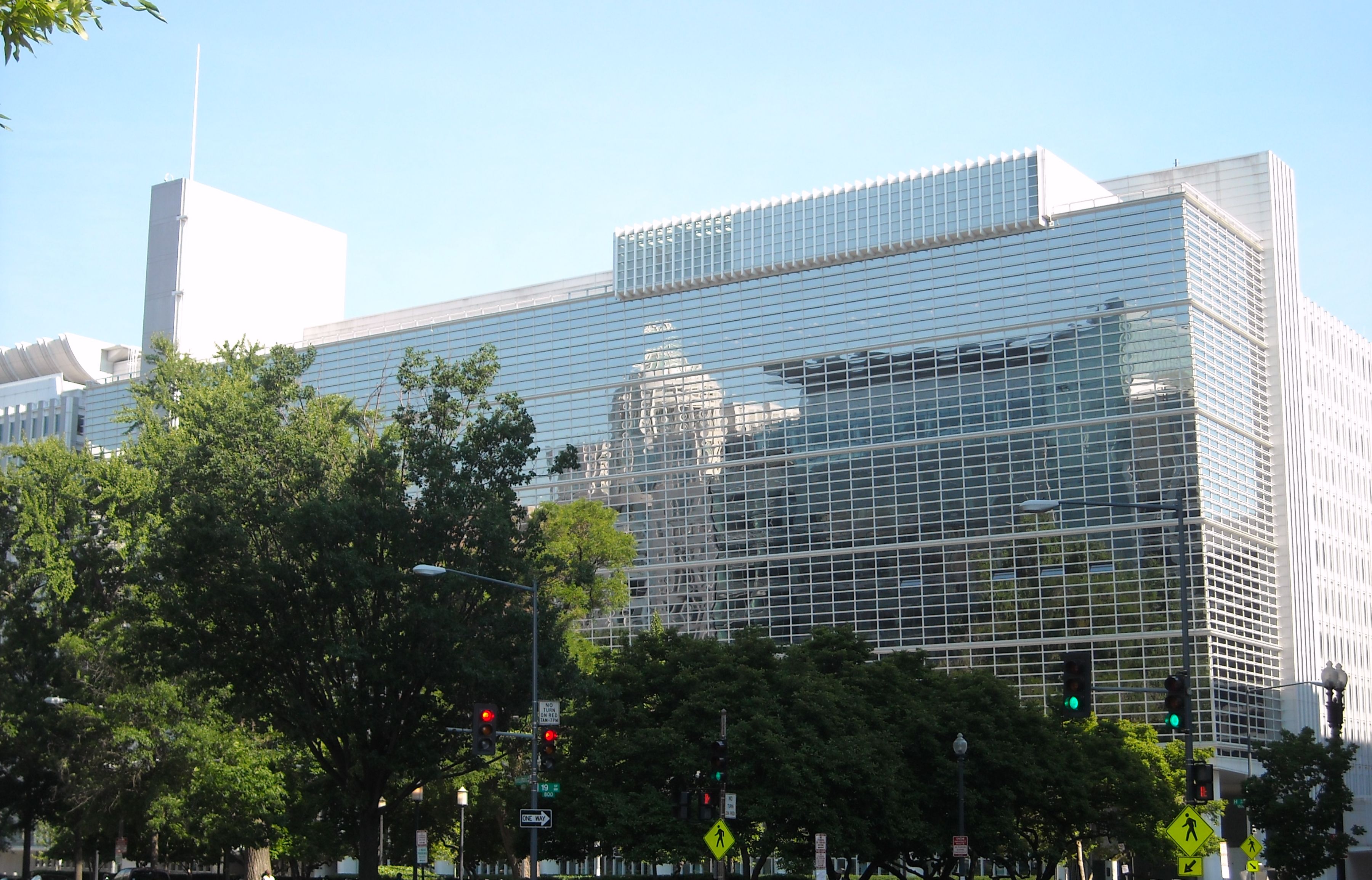 A new World Bank information disclosure policy will take effect in July 2010