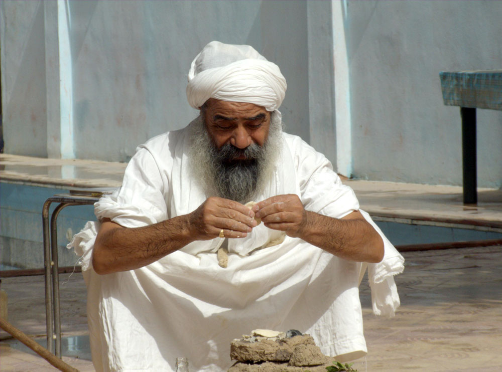 In Damascus, Mandaeans struggle to maintain their age-old customs