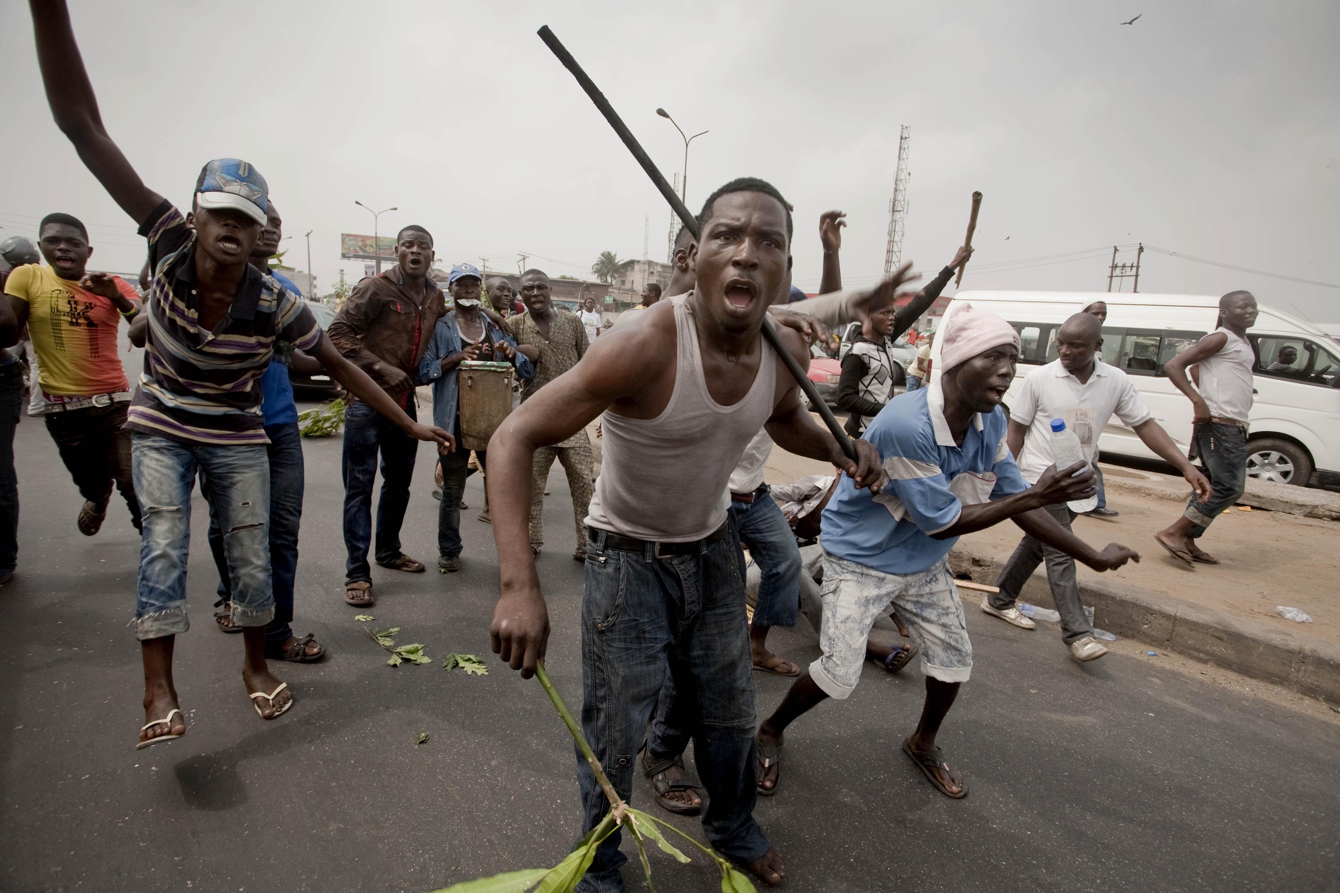 Thousands of city residents nationwide demonstrated, mostly in orderly protest, against a government announcement lifting the subsidy on petrol