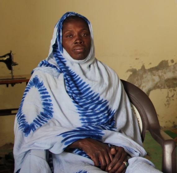 Moulkheir Mint Yarba escaped from slavery in 2010. She now lives in Nouakchott with her six children and is being helped by the Commission for Human Rights and SOS Esclaves