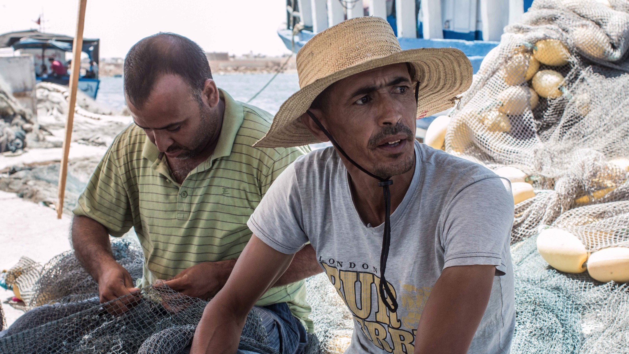 Fishermen in the Tunisian port city of Zarzis are increasingly being forced to save refugees from Libya lost on the high seas. The UN estimates that over 2,000 people have drowned trying to travel from Tunisia's neighbour Libya to Europe since May.