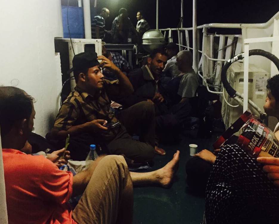 Taking the refugee boat out of Yemen Yemenis flee to Djibouti on a boat during a five day humanitarian pause from the war in May 2015