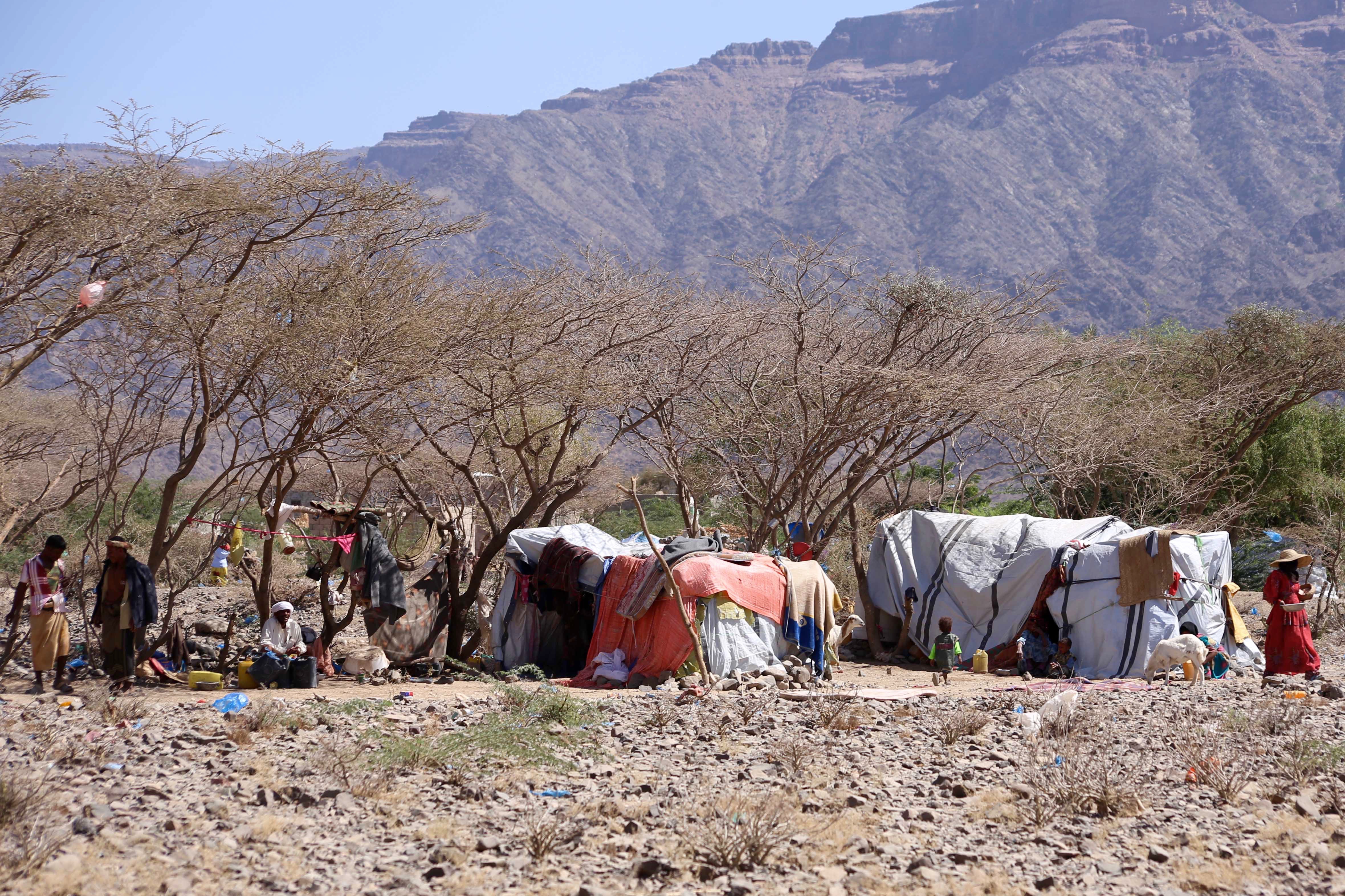 IDP shelters with mountains behind in Yemen