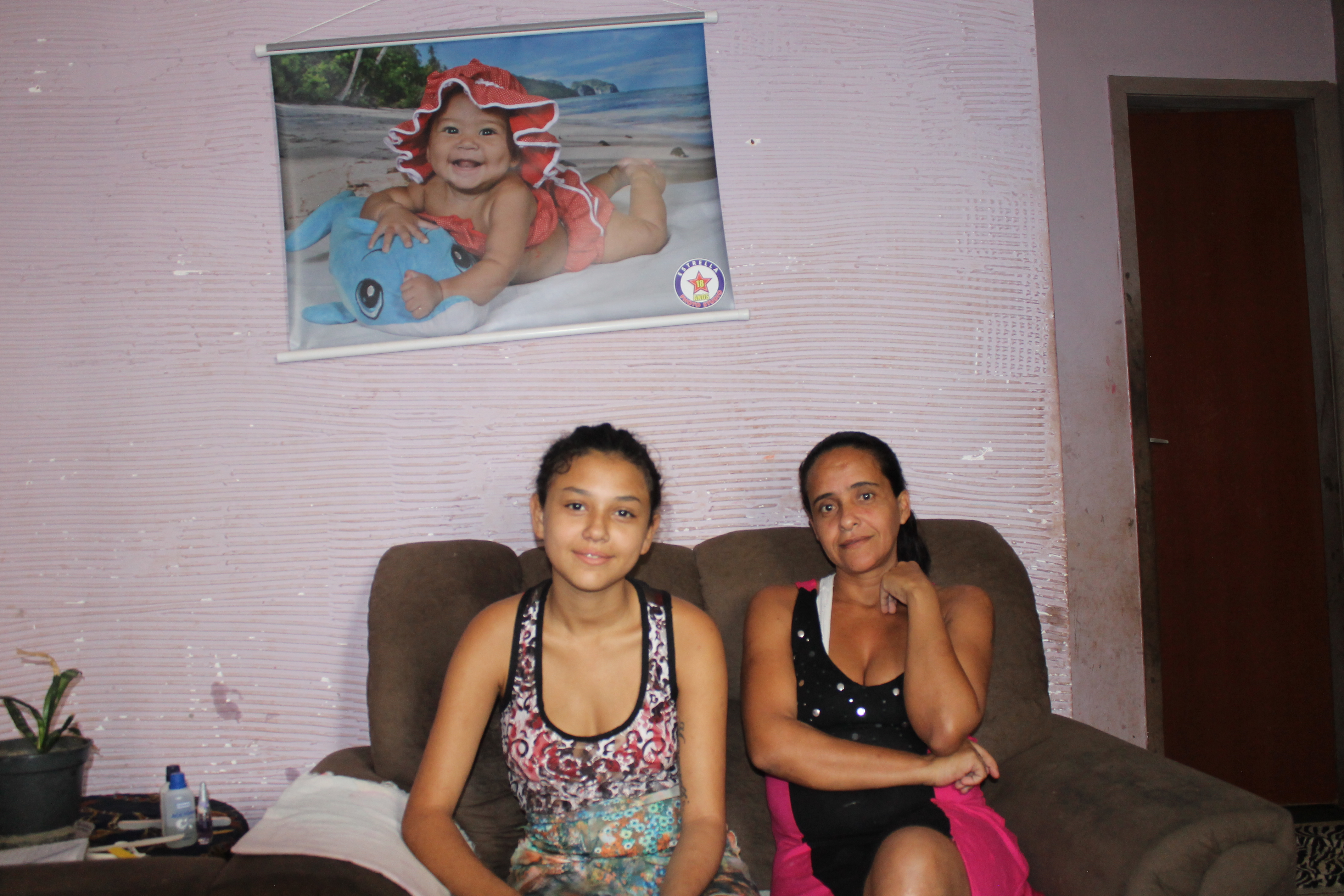 Brazilian mother and daughter