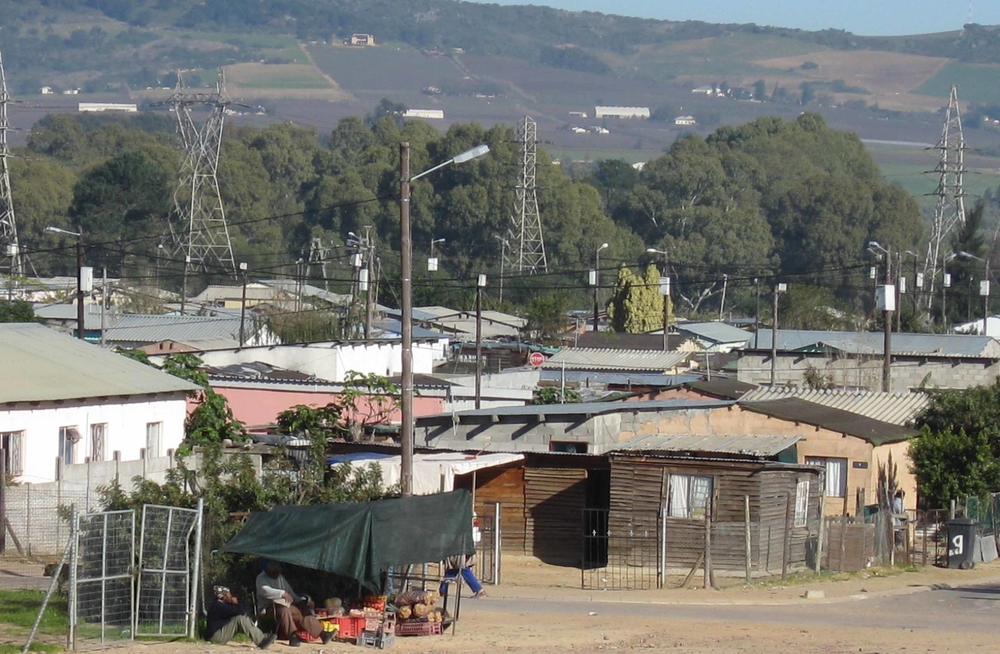 Mbekweni township is situated on the outskirts of Paarl, one of the Western Cape's premier tourists attractions in the Cape wine country. Xenophobic attacks in the township in May 2008 displaced about 500 foreign refugees and migrants.
