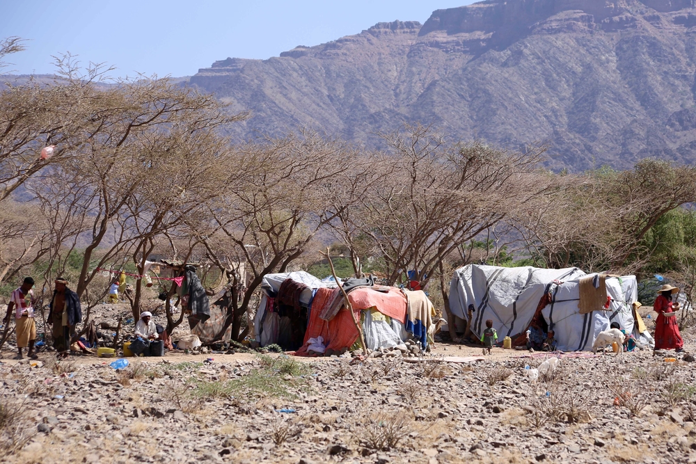 IDP shelters with mountains behind in Yemen
