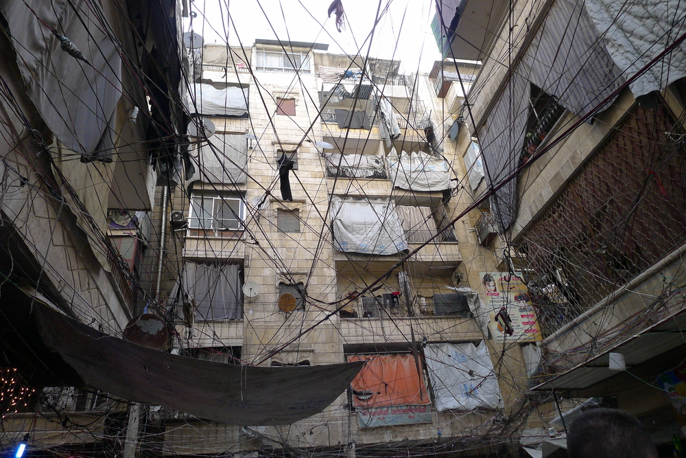 Electricity cables in Aleppo