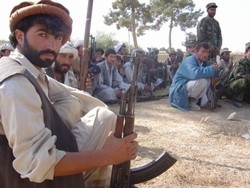 [Afghanistan] Armed men talking tough in Kunduz.