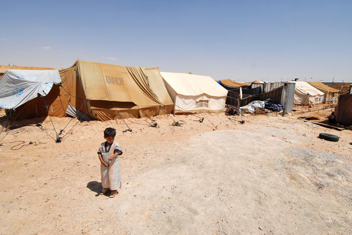 Stuck between the Iraqi and Syrian border, al-Tanf is now home to nearly 700 Palestinian refugees who fled violence in Iraq but were denied access to Syria.