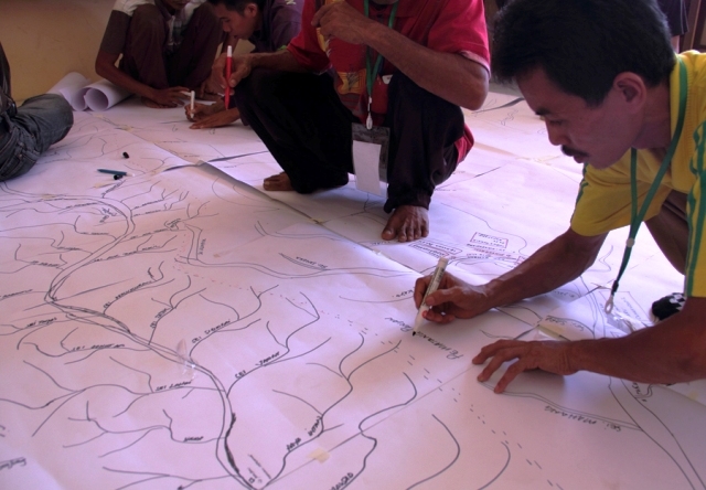 Indonesian indigenous groups fight climate change with GPS mapping Indigenous communities in Indonesia are using GPS technology to demarcate the boundaries of their ancestral lands, a move many believe could also help mitigate the negative effects of climate change