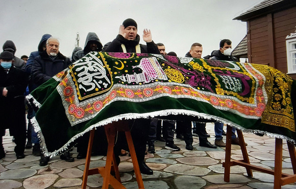 The funeral of Mustafa Mohammed Murshed al Raimi, from Yemen, was the third of an asylum seeker to be held in the Polish village of Bohoniki in a week. Two days later, a Kurdish baby was buried here. 
